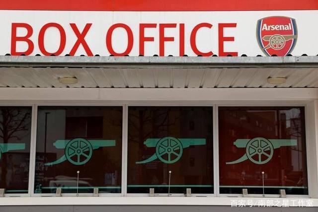 库里三分8中8轰30+10 勇士大胜76人回西部第九